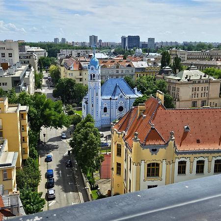Panorama View Design Apt In Old Town - Free Parking Bratislava Exterior photo