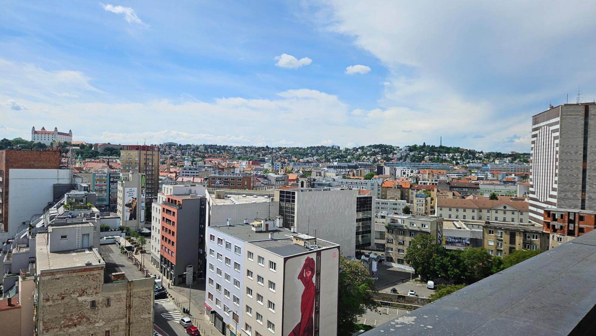 Panorama View Design Apt In Old Town - Free Parking Bratislava Exterior photo